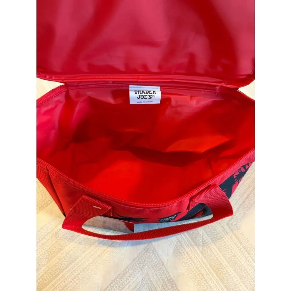 Trader Joe’s Mini Insulated Bag Red Lunch Cooler 1.5 Gallon Capacity NWT
